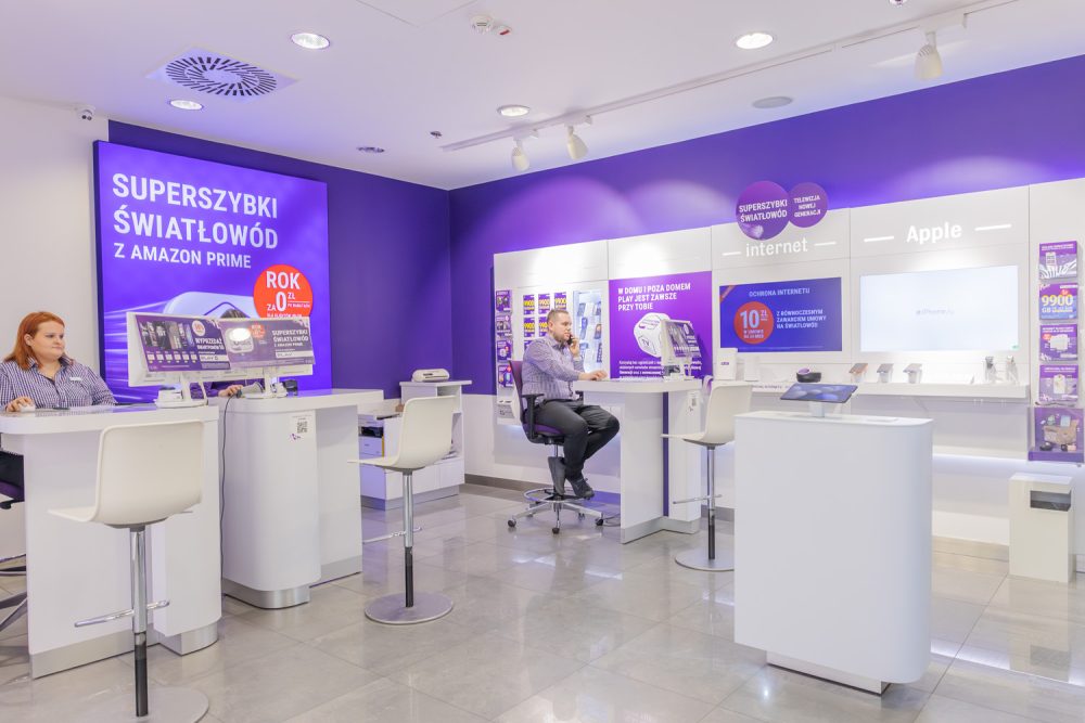 salon play w m1 poznań