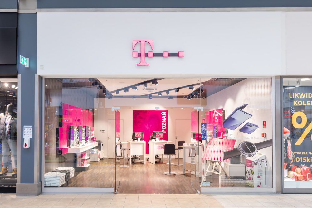 salon t-mobile w m1 poznań