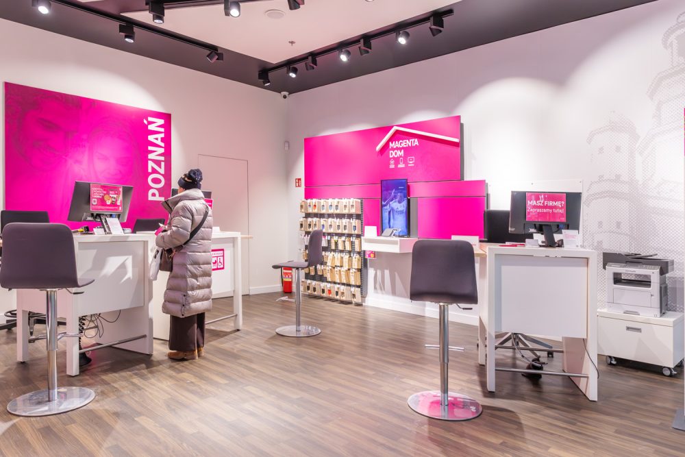 salon t-mobile w m1 poznań