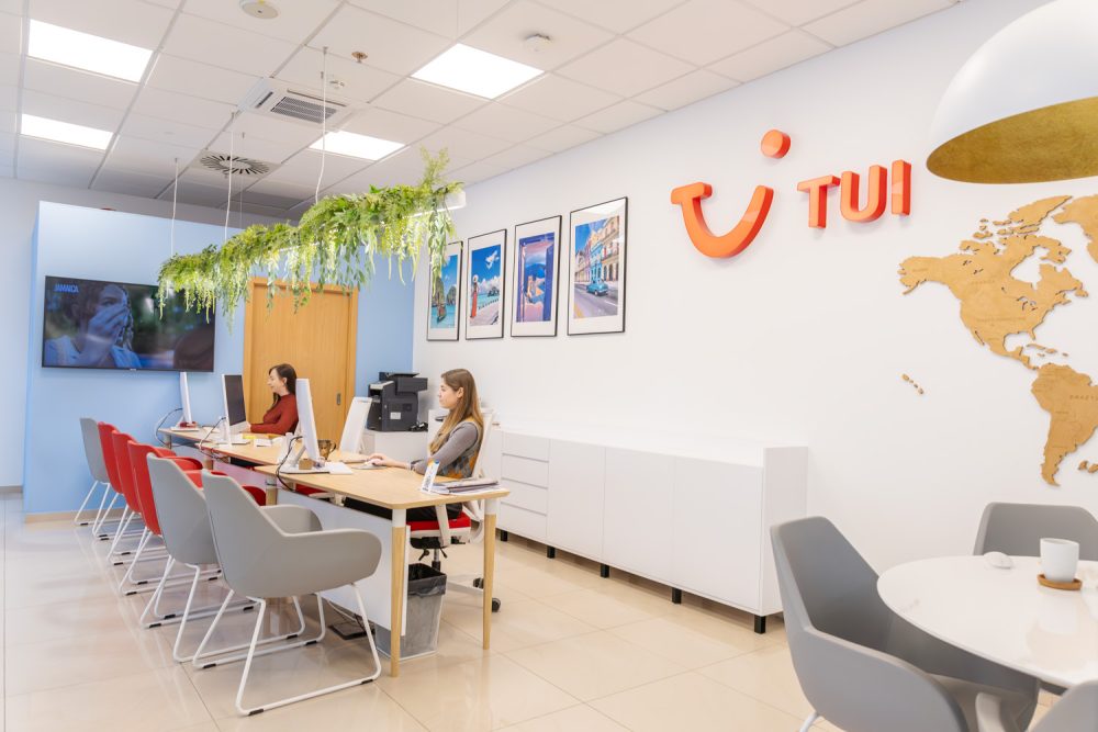 biuro podróży tui w m1 poznań