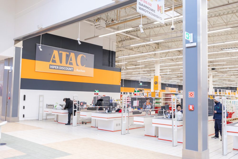 hiperdiscount attic by Auchan w m1 poznań