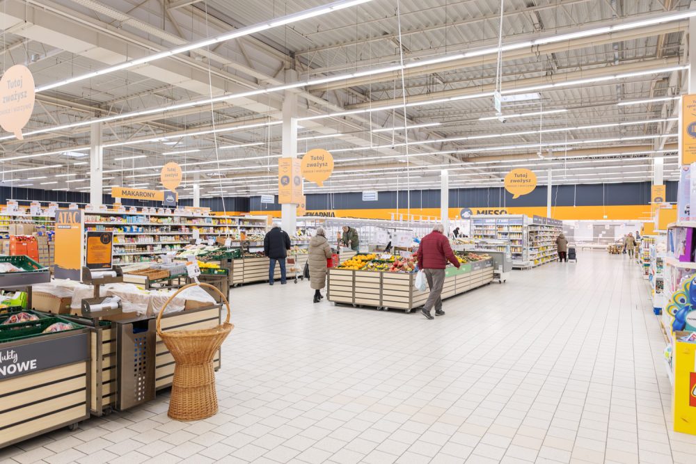 hiperdiscount attic by Auchan w m1 poznań